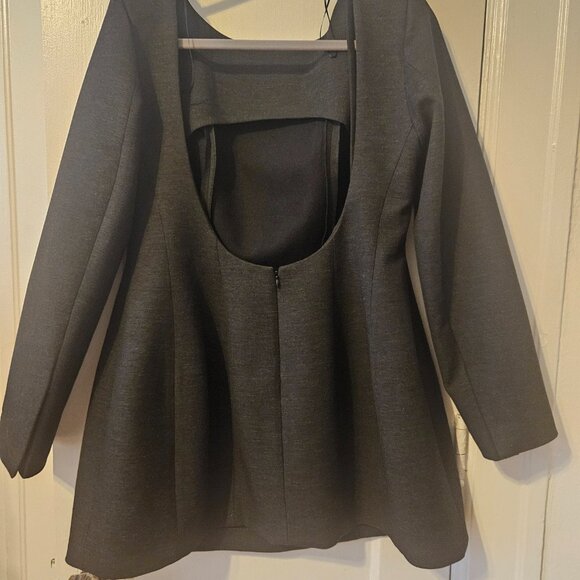 ZARA Round neck long sleeve mini dress. Balloon skirt. Open back. - Picture 4 of 6